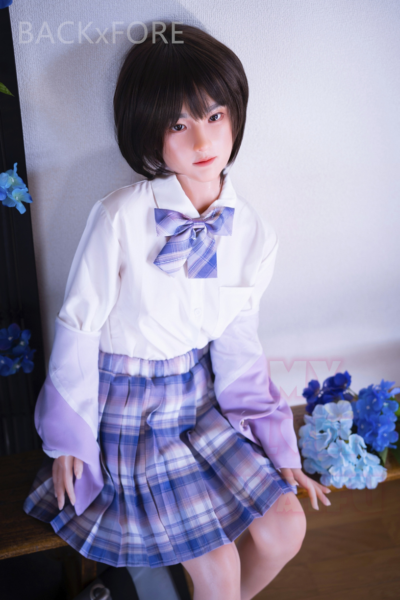 138cmBカップ シリコンドール 陽翔Haruto JK dress (14)